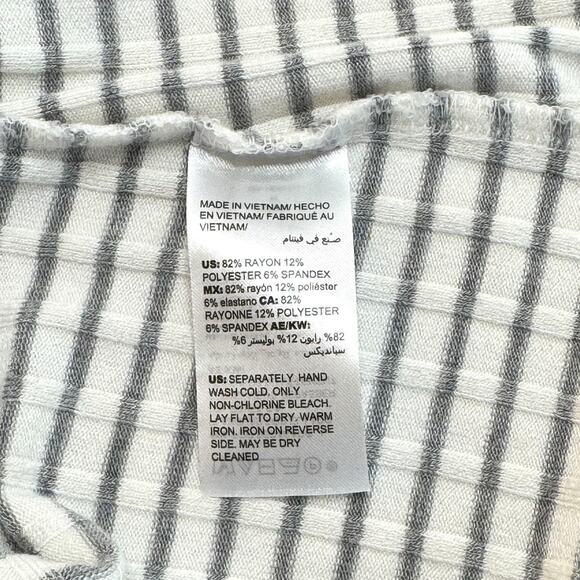 Chico's Zenergy Plush Striped Tank Top Part of Twinset Sz 2 (U.S. 12/14) in EUC - Picture 4 of 7